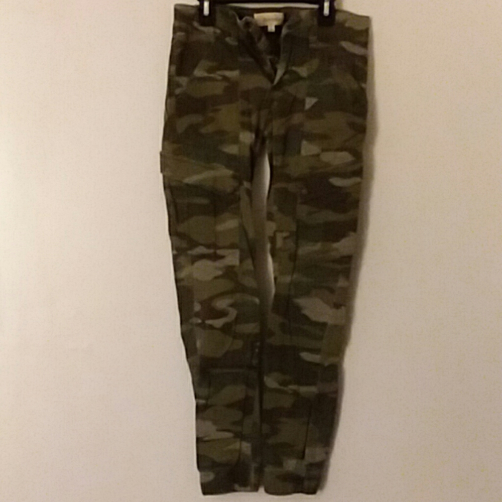 Camo pants